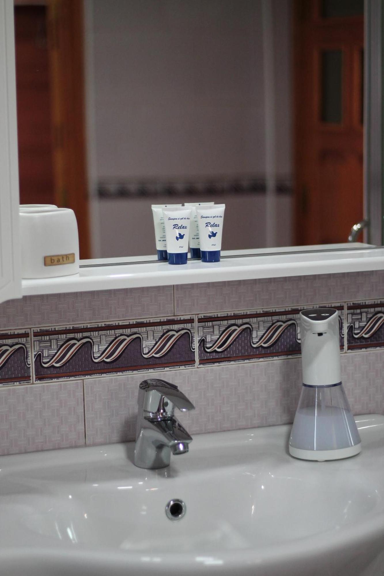 Dmc House Otel Frumosu  Dış mekan fotoğraf